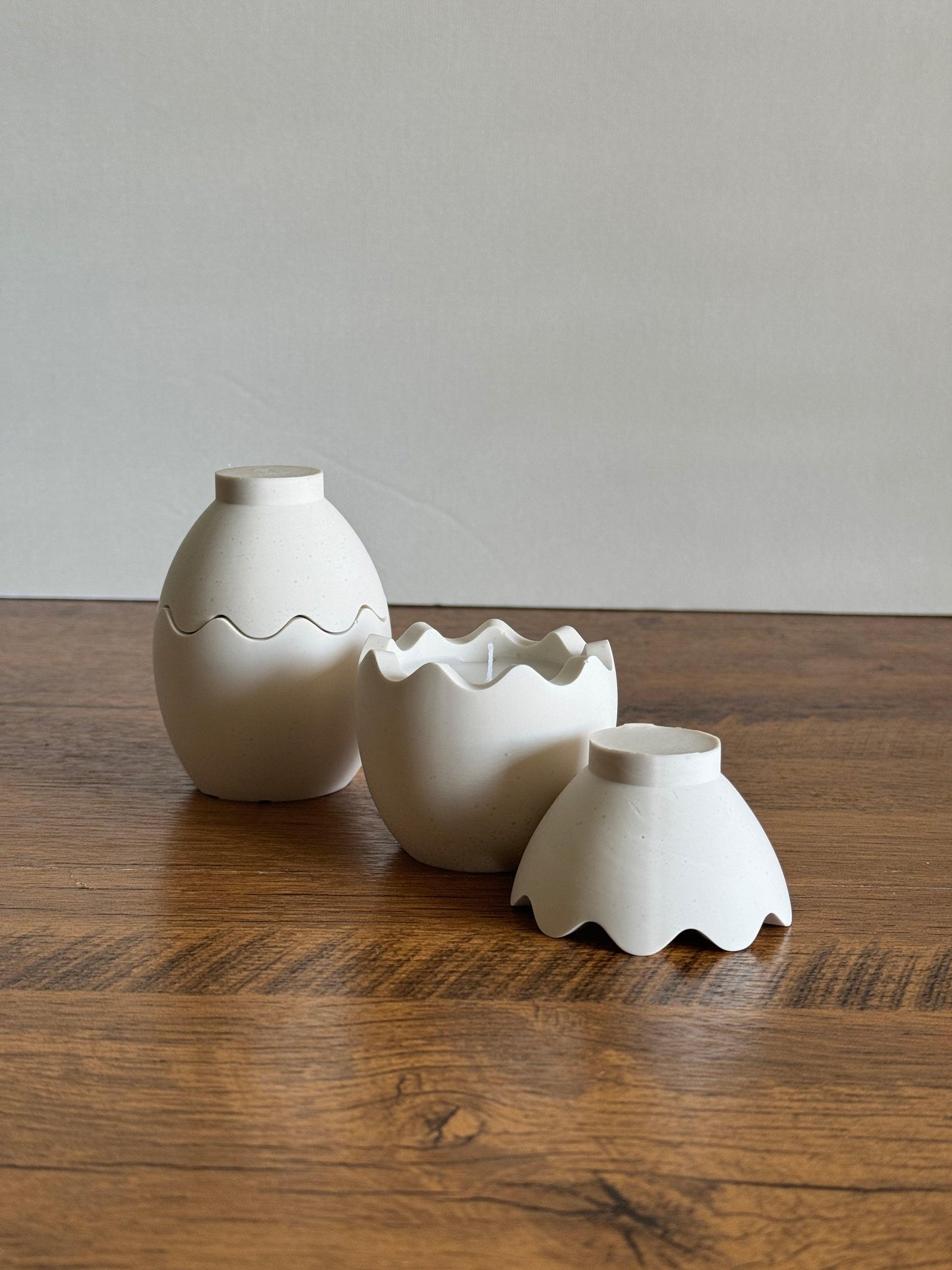 In An Eggshell | Jesmonite cracked egg candle