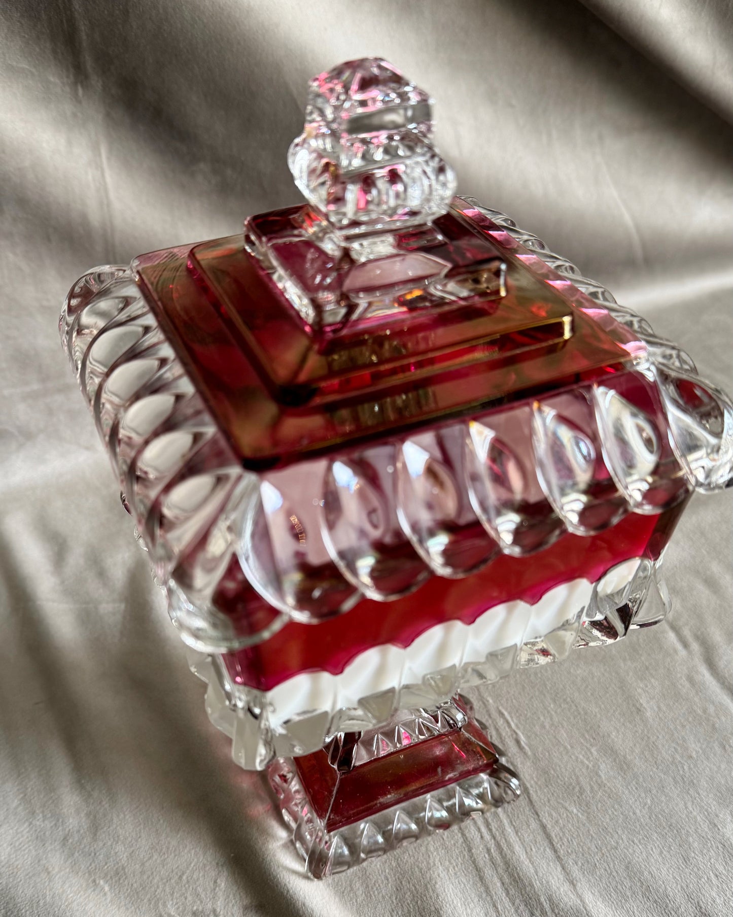 Valentine’s Day candle
coconut apricot soy candle
eucalyptus, citrus, and pine fragrance
vintage Czech Bohemian Crystal Ruby Red goblet crystal lid candle romantic ambiance luxury candle gift statement decor candle fresh romantic scent unique candle design