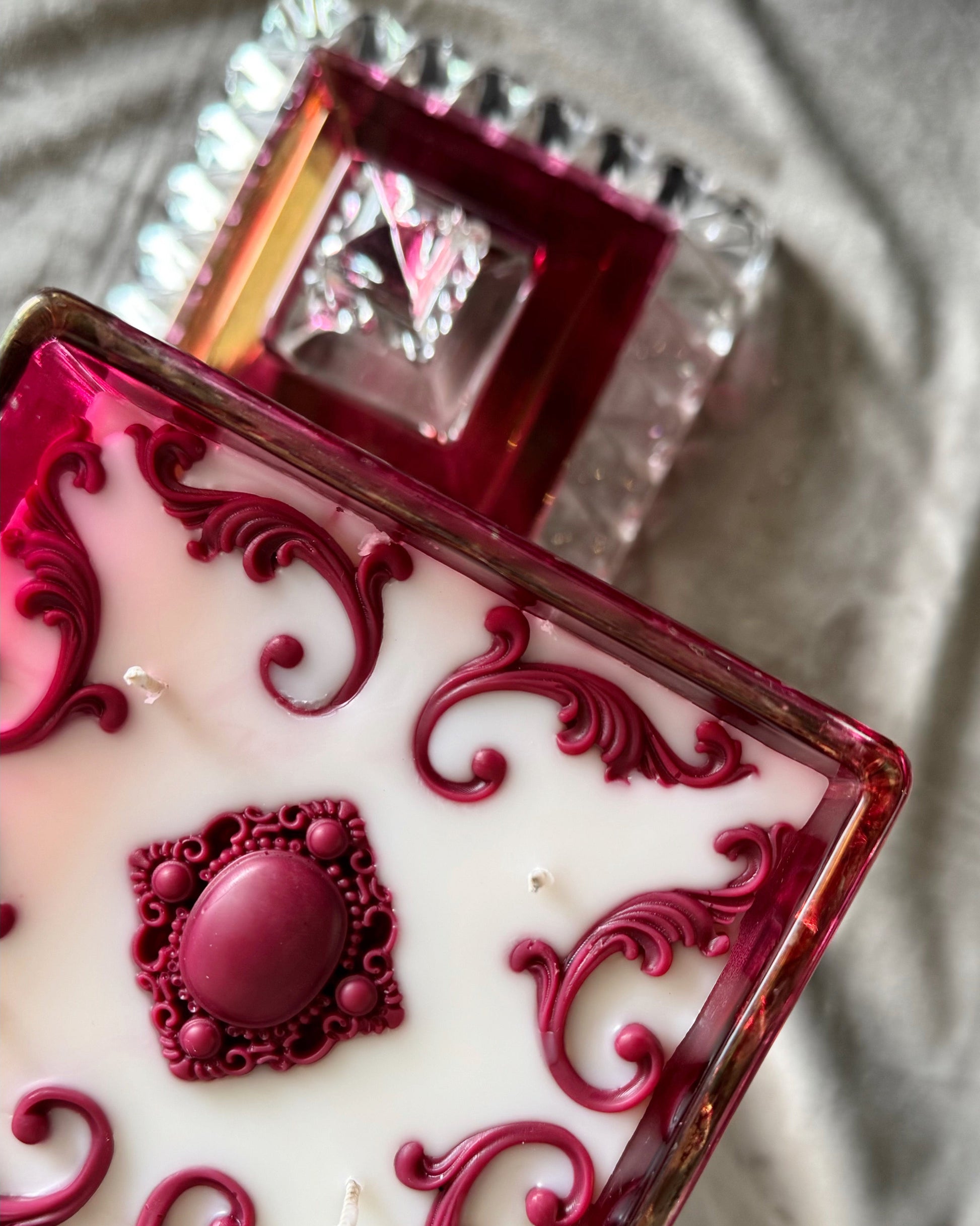 Valentine’s Day candle
coconut apricot soy candle
eucalyptus, citrus, and pine fragrance
vintage Czech Bohemian Crystal Ruby Red goblet crystal lid candle romantic ambiance luxury candle gift statement decor candle fresh romantic scent unique candle design