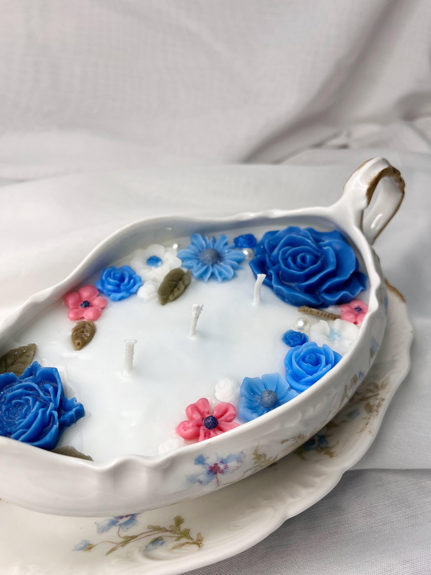 Lucy & Lace |Ivory Candle Saucier with Blue Floral Detail