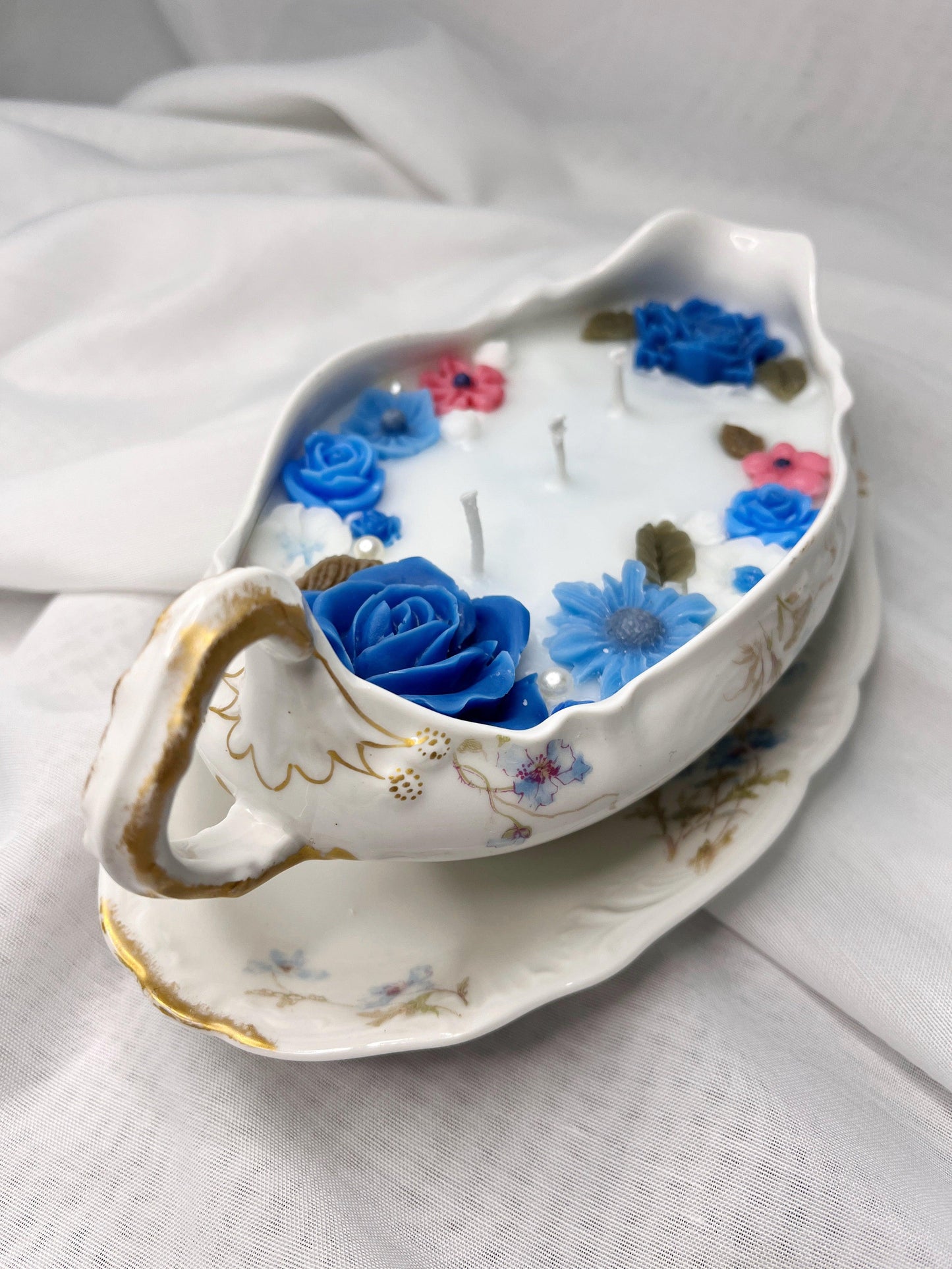 Lucy & Lace |Ivory Candle Saucier with Blue Floral Detail