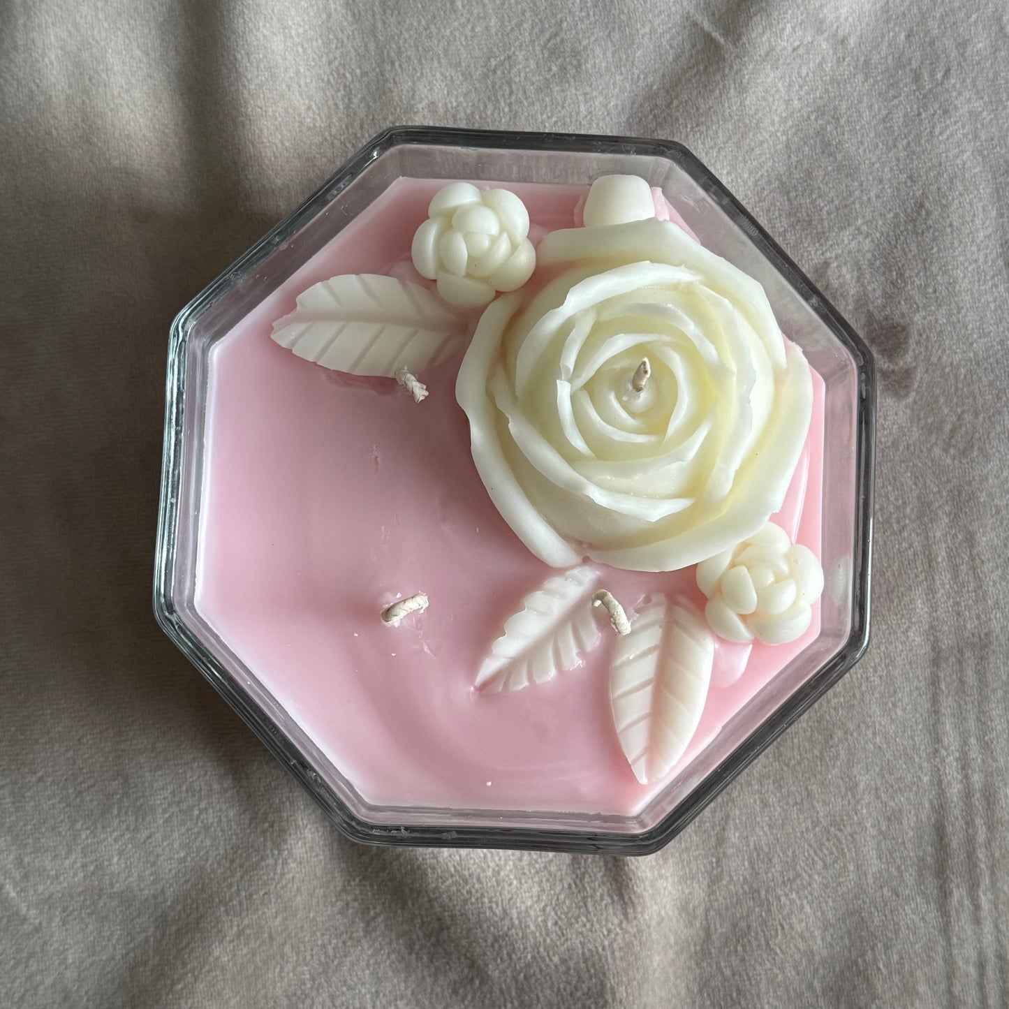 floral candle coconut apricot soy wax pink candle white flowers gift candle sea salt orchid