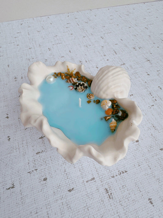 Underwater Oasis Small | Jesmonite candle