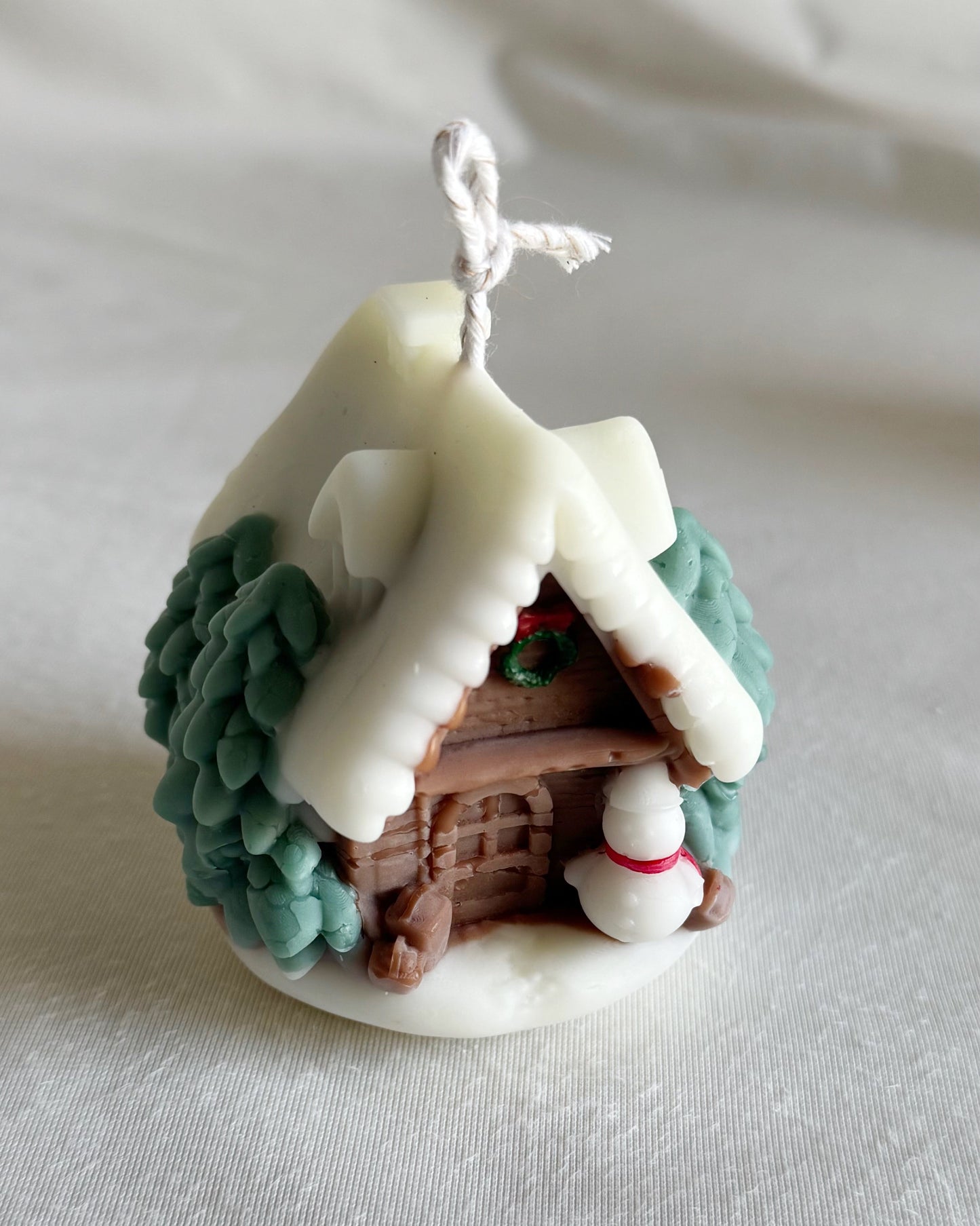 cottage candle christmas cottage 